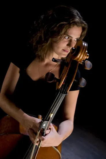 Monika Leskovar, violončelistica — Chiaroscuro 29
