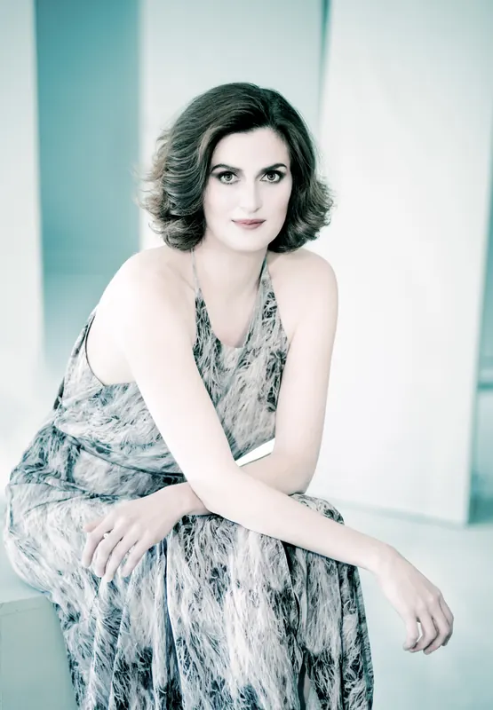 Monika Leskovar, violončelistica — Portreti 14
